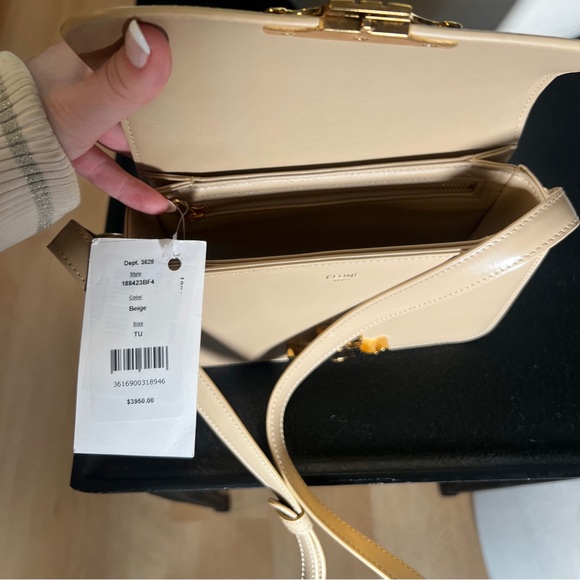 Brand New with Tags Celine Shiny Calfskin Medium Triomphe in Beige. - Picture 3 of 7